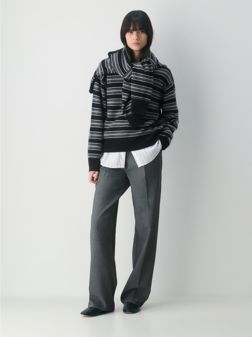 Aritzia Essential Cashmere Relic Sweater Size XS NWT